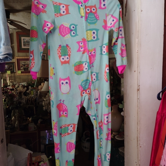 CIRCO ALL IN ONE FOOTED PAJAMAS..GIRLS SIZE S/P. - Picture 1 of 3